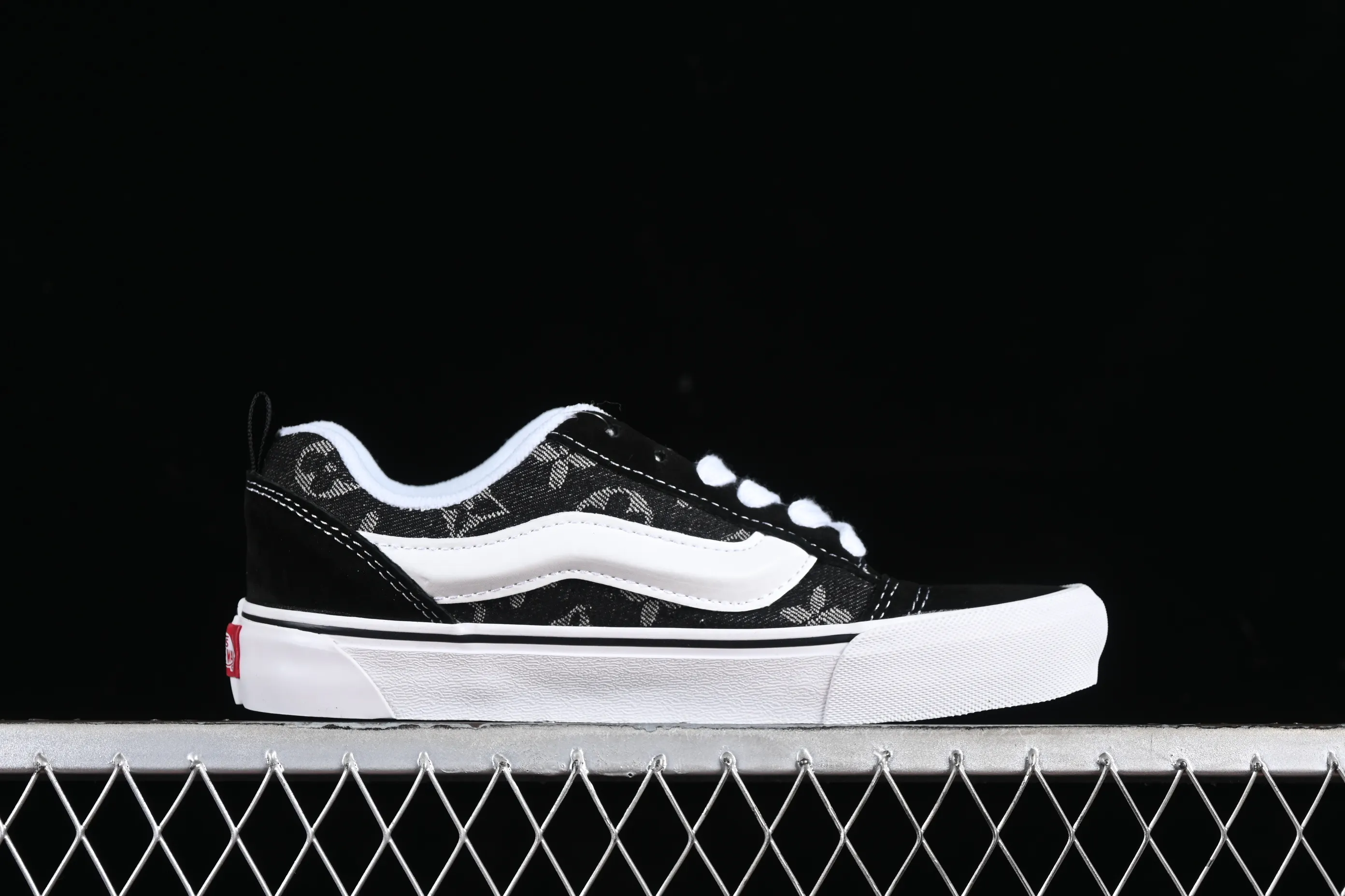 All categories Vans Vans series Vans Low Vans low-top Vans Knu-Skool high-end customized joint denim presbyopic bread shoes VN0009QC6BT